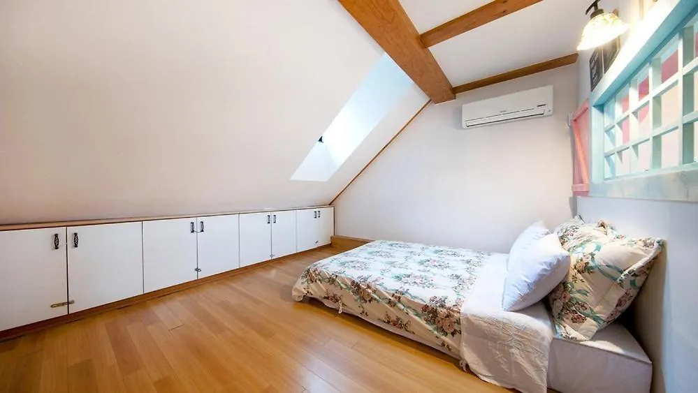 Ganghwa France Garden Pension Incheon 3*,