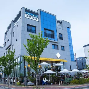 4* Guest house 인천공항 레인부츠