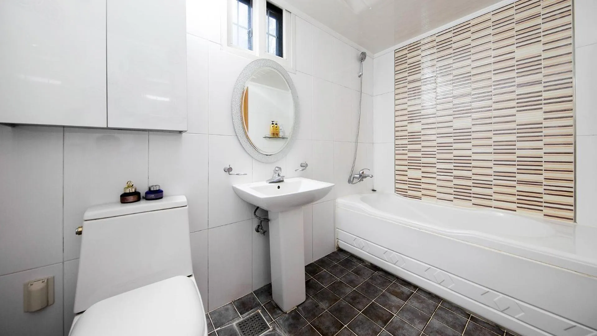 Ganghwa France Garden Pension Incheon 0*,  Korsel